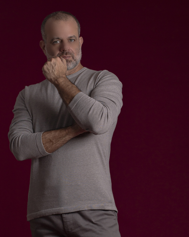 Daniel Alteron - Autor